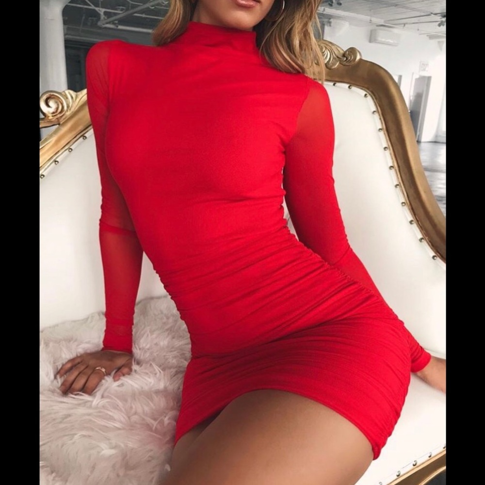 Dress - Picture 6 of 6